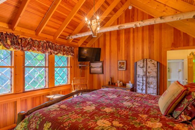 12 George & Bliss Lane, Pier 245, Lake Placid, NY 12946