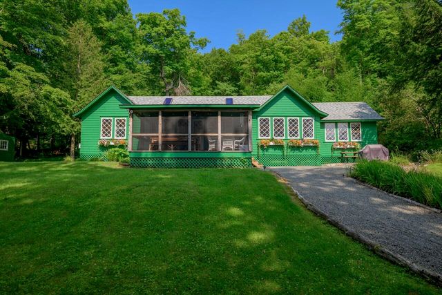 12 George & Bliss Lane, Pier 245, Lake Placid, NY 12946