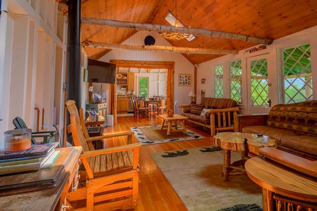 12 George & Bliss Lane, Pier 245, Lake Placid, NY 12946