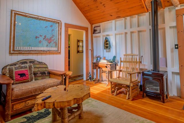 12 George & Bliss Lane, Pier 245, Lake Placid, NY 12946