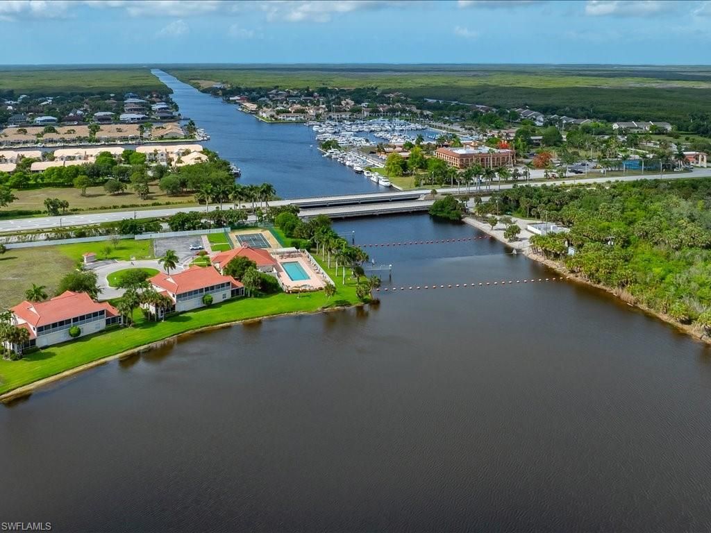 25064 Peacock LN 101, NAPLES, FL 34114 — photo 4