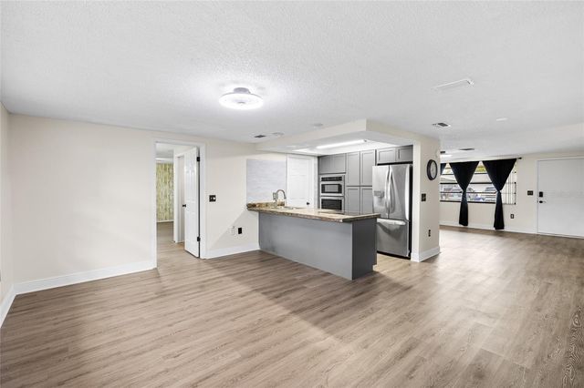 6744 GREENWICH AVENUE, New Port Richey, FL 34653