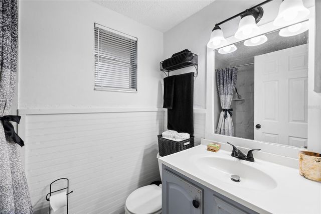 6744 GREENWICH AVENUE, New Port Richey, FL 34653