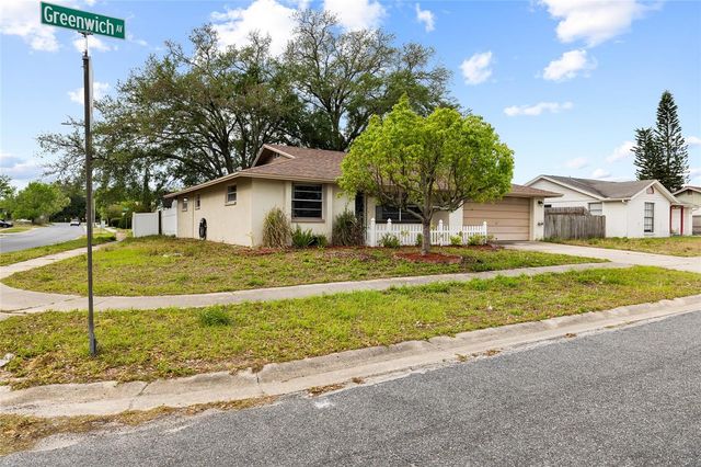 6744 GREENWICH AVENUE, New Port Richey, FL 34653