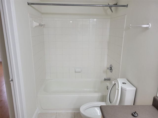 2496 Centergate Drive 203, Miramar, FL 33025
