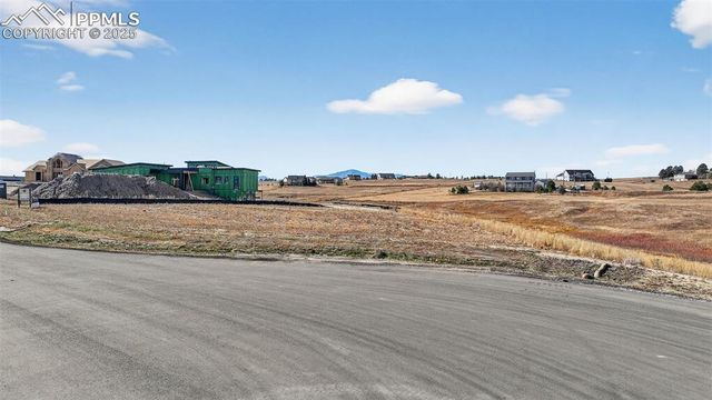 15690 Fox Creek Lane, Colorado Springs, CO 80908