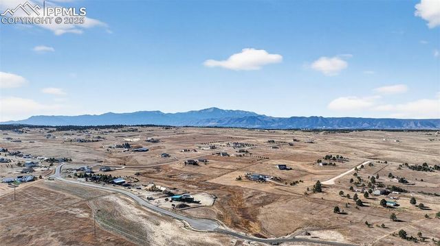 15690 Fox Creek Lane, Colorado Springs, CO 80908