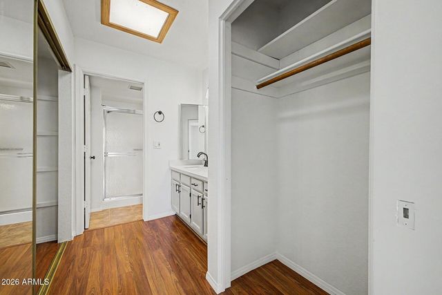 7300 N DREAMY DRAW Drive 211, Phoenix, AZ 85020