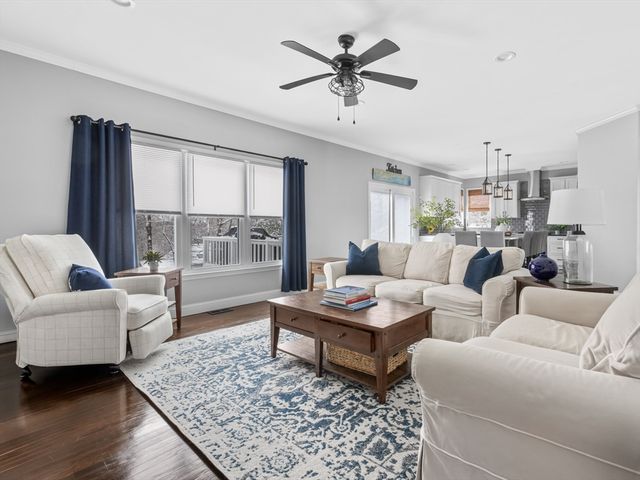 244 Robert Rd, Marlborough, MA 01752