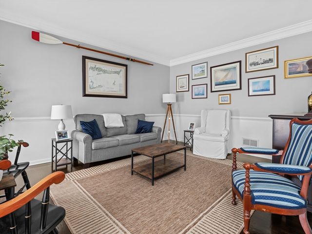 244 Robert Rd, Marlborough, MA 01752