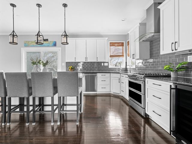 244 Robert Rd, Marlborough, MA 01752