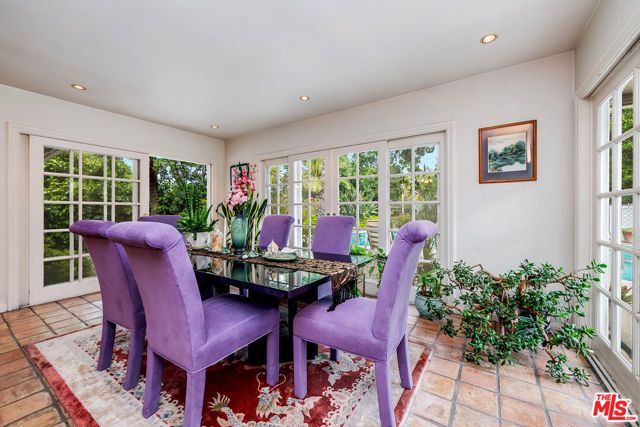 3004 Laurel Canyon Boulevard, Studio City (los Angeles), CA 91604