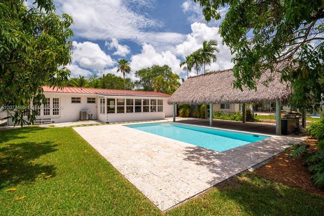 6761 SW 76th Terrace, South Miami, FL 33143