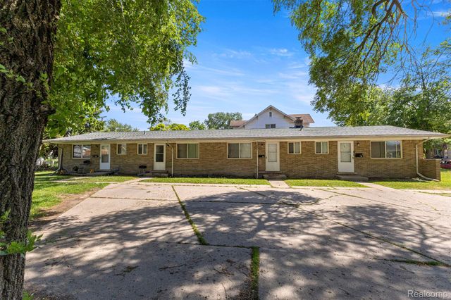 4077 Columbus Street, Wayne, MI 48184