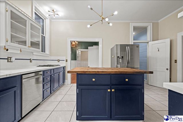 146 Spring St, Darlington, SC 29532