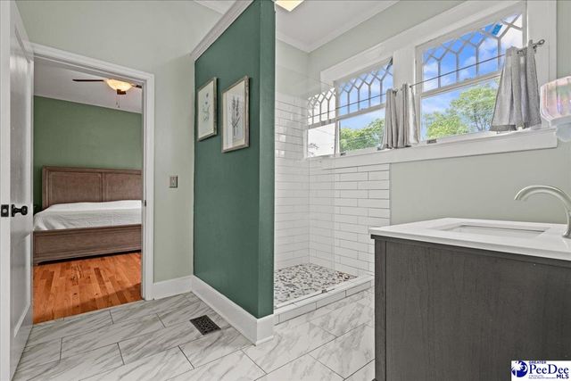 146 Spring St, Darlington, SC 29532
