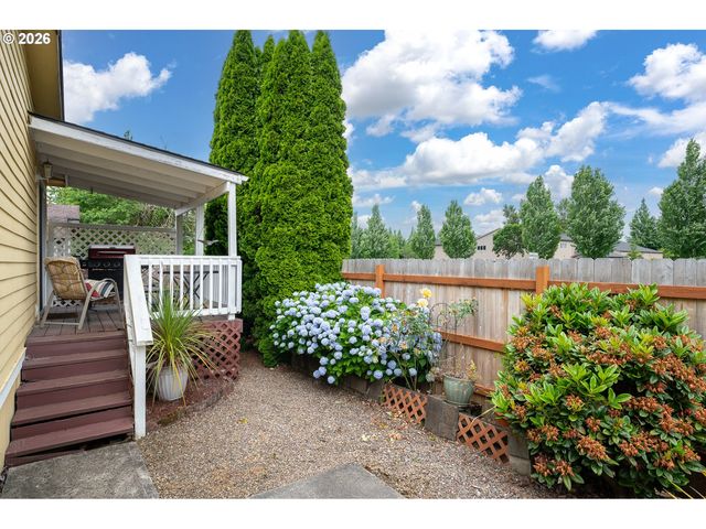 1949 Se PALMQUIST Rd 4, Gresham, OR 97080