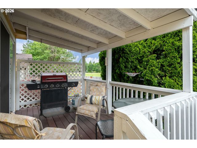 1949 Se PALMQUIST Rd 4, Gresham, OR 97080