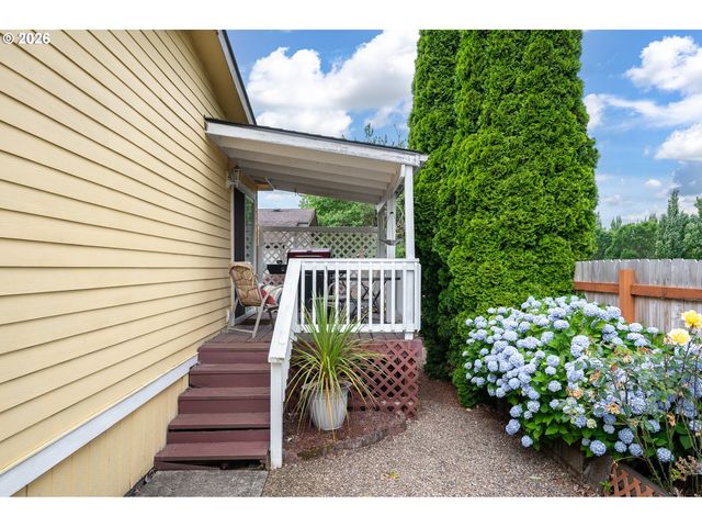 1949 Se PALMQUIST Rd 4, Gresham, OR 97080