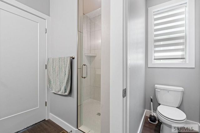 6147 Beacon Ln, Chubbuck, ID 83202