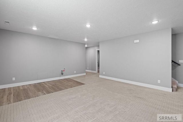 6147 Beacon Ln, Chubbuck, ID 83202