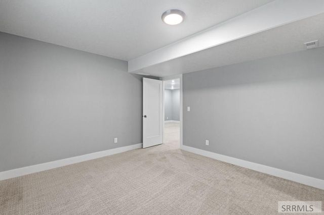 6147 Beacon Ln, Chubbuck, ID 83202