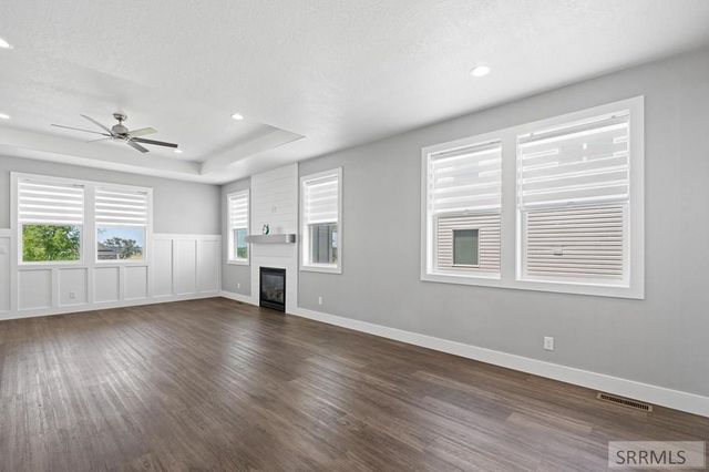 6147 Beacon Ln, Chubbuck, ID 83202