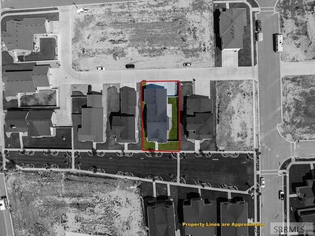 6147 Beacon Ln, Chubbuck, ID 83202