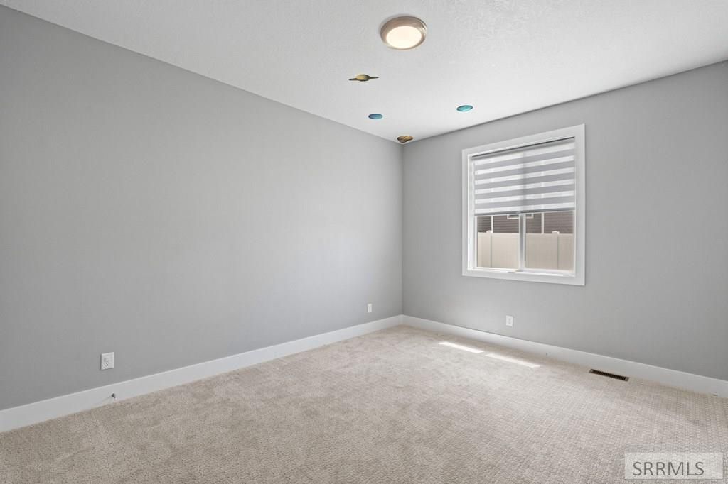 Image 26 of property listing at 6147 Beacon Ln, Chubbuck, ID 83202