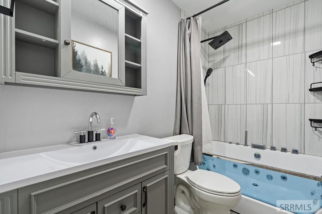 Image 37 of property listing at 6147 Beacon Ln, Chubbuck, ID 83202