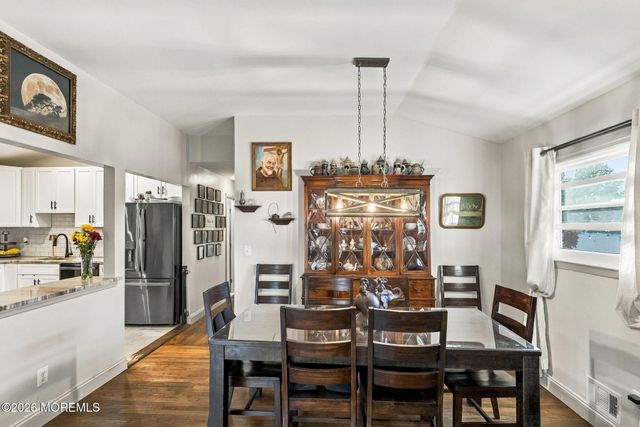 54 Boulevard E, Laurence Harbor, NJ 07735