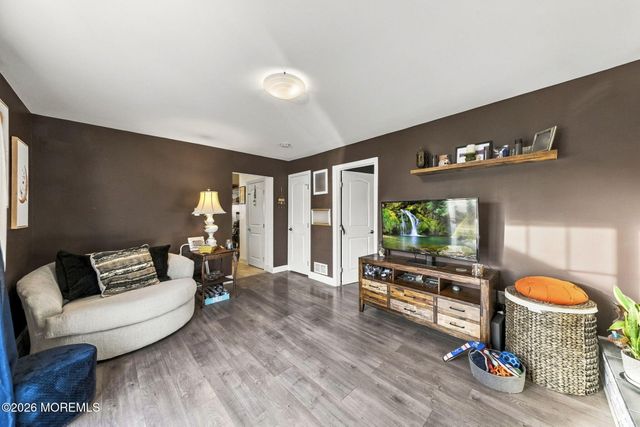 54 Boulevard E, Laurence Harbor, NJ 07735