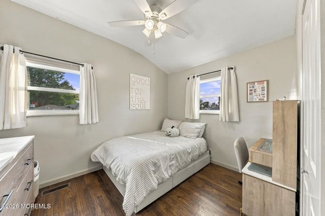 54 Boulevard E, Laurence Harbor, NJ 07735