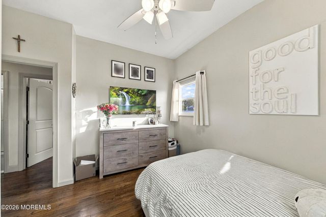 54 Boulevard E, Laurence Harbor, NJ 07735