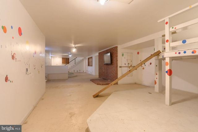 96 SCHOOLHOUSE RD, Middletown, PA 17057