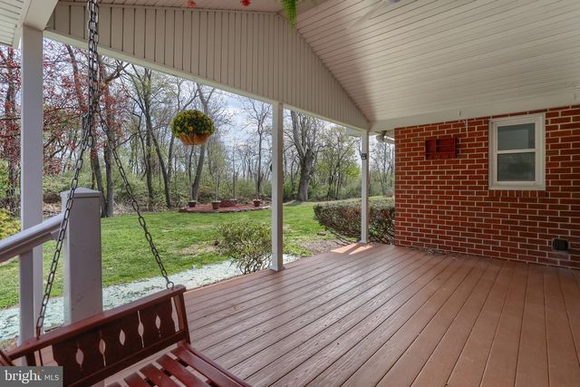96 SCHOOLHOUSE RD, Middletown, PA 17057