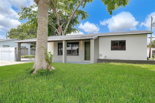 3140 NE 9th Ter, Pompano Beach, FL 33064