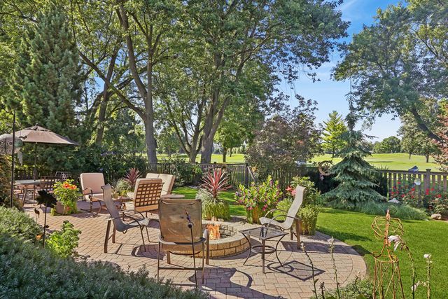 3744 Lake Avenue, Wilmette, IL 60091