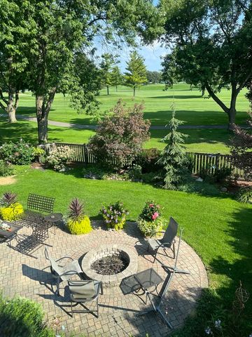 3744 Lake Avenue, Wilmette, IL 60091