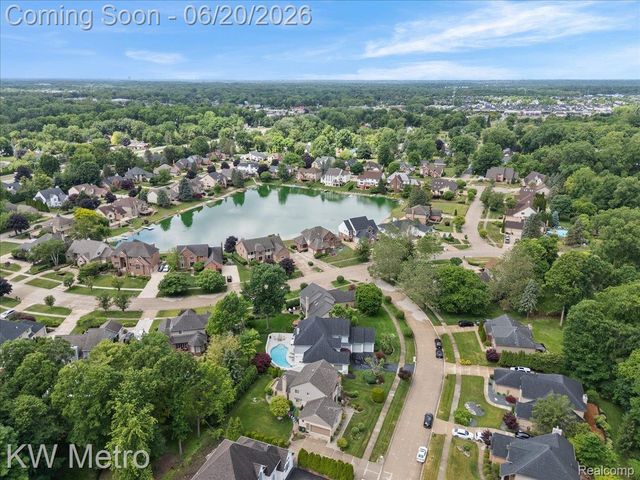 49145 White Mill Drive, Shelby Charter Township, MI 48317