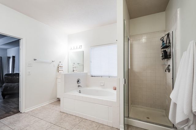 7402 Shady Arbour Court, Pasadena, TX 77505