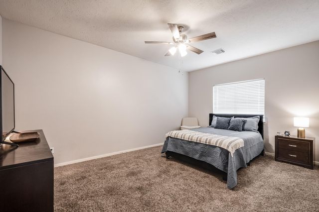 7402 Shady Arbour Court, Pasadena, TX 77505