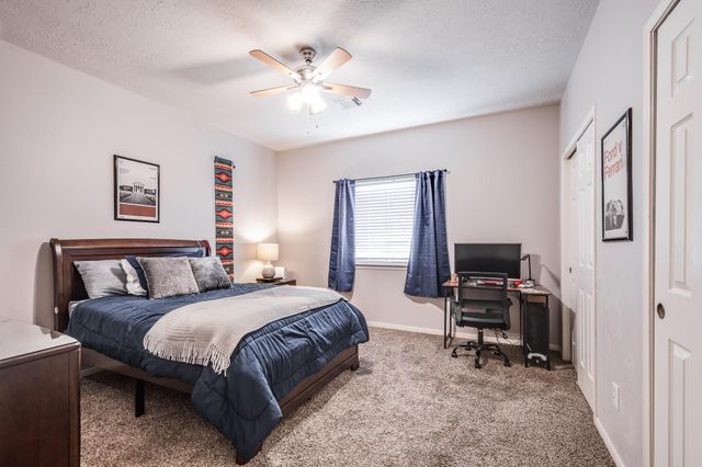 7402 Shady Arbour Court, Pasadena, TX 77505