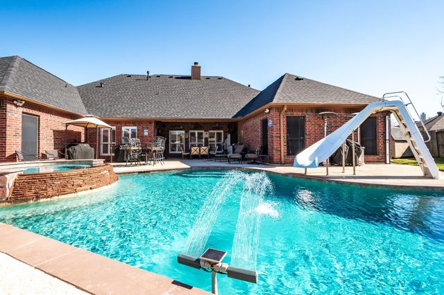 7402 Shady Arbour Court, Pasadena, TX 77505