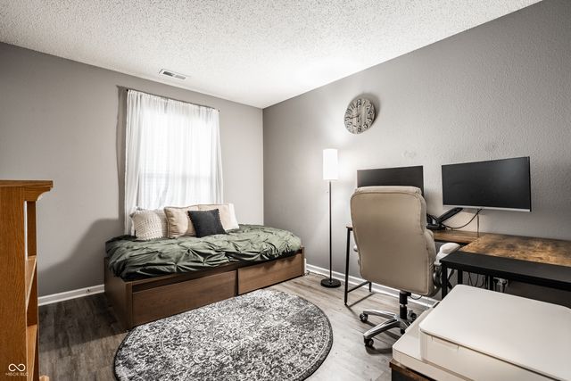 15448 Ten Point Drive, Noblesville, IN 46060