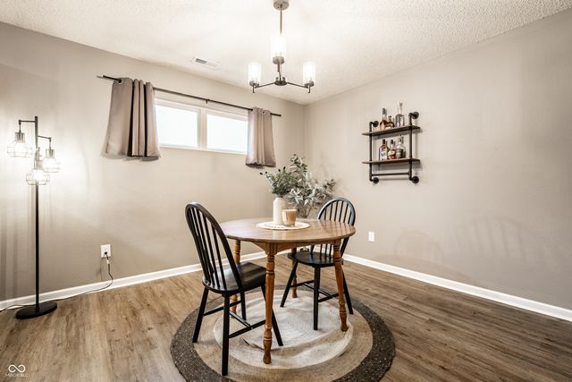 15448 Ten Point Drive, Noblesville, IN 46060