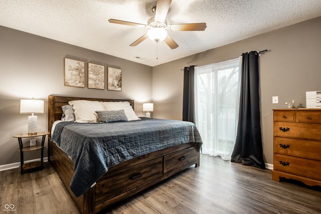 15448 Ten Point Drive, Noblesville, IN 46060