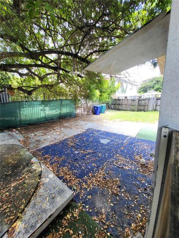 1404 NW 60th St 1404, Miami, FL 33142