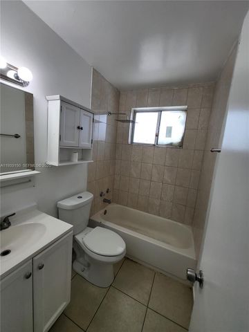 1404 NW 60th St 1404, Miami, FL 33142