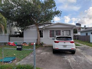 1404 NW 60th St 1404, Miami, FL 33142